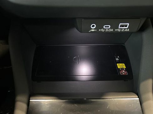 Used 2025 Subaru Forester Sport image 20