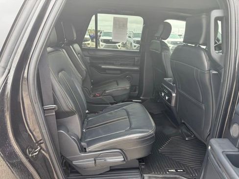 Used 2023 Ford Expedition Max Platinum RWD image 10