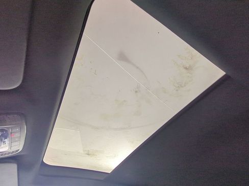 Used 2024 Mercedes-Benz GLE 350 4MATIC w/ 3rd Row Seat Package image 24