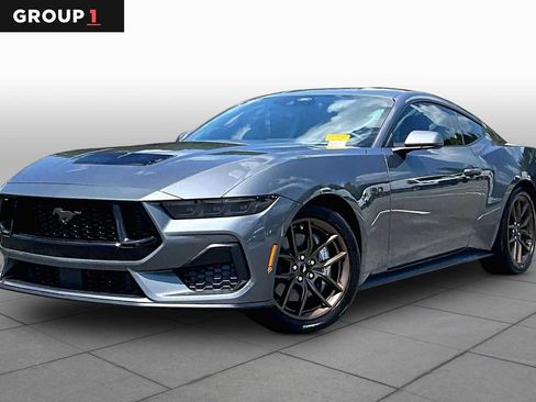 Used 2025 Ford Mustang GT Premium RWD image 1