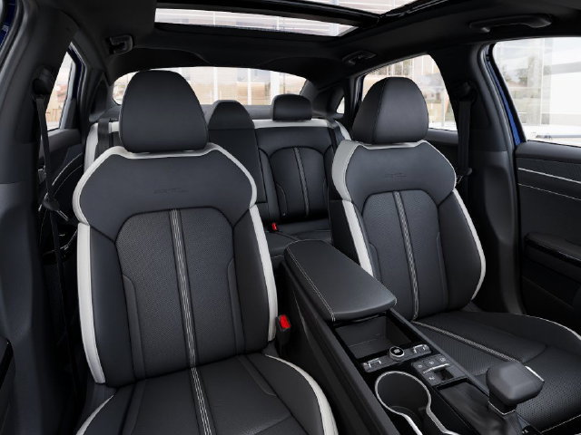 New 2026 Kia K5 GT-Line w/ GT-Line Premium Package FWD image 15