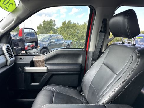 Used 2018 Ford F250 Lariat w/ Lariat Ultimate Package image 20