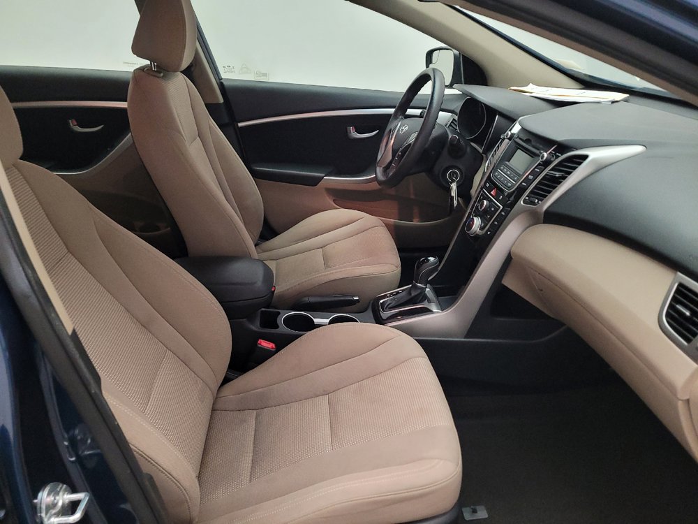 Used 2016 Hyundai Elantra GT FWD image 21