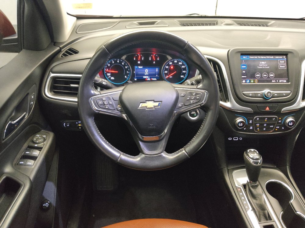 Used 2020 Chevrolet Equinox LT FWD image 22