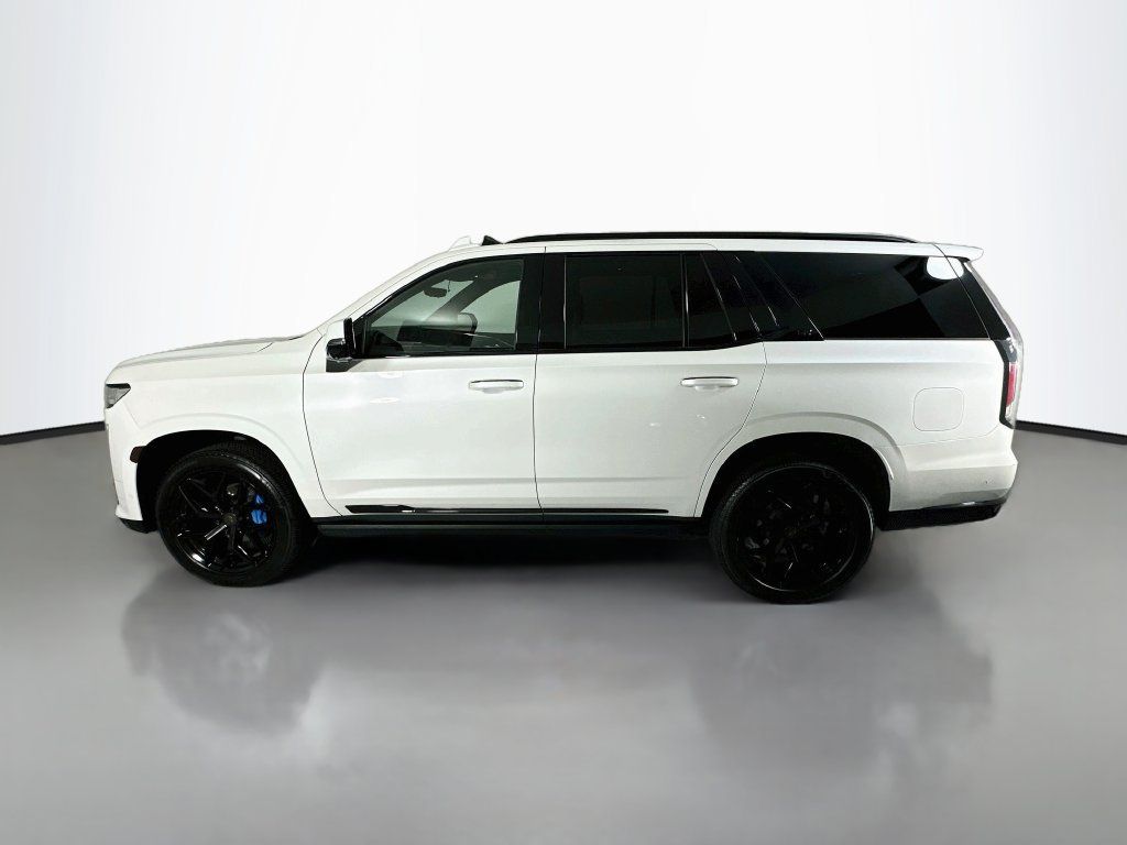 Used 2021 Cadillac Escalade Premium Luxury w/ Driver Assist Tech Package AWD/4WD image 2