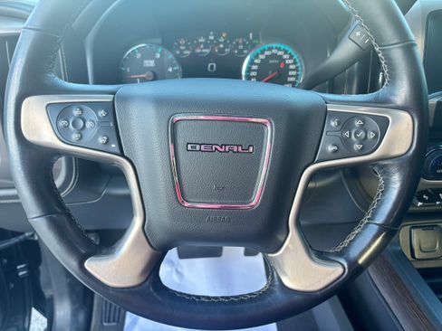Used 2019 GMC Sierra 2500 Denali w/ Duramax Plus Package image 21