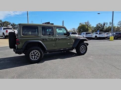 New 2026 Jeep Wrangler Unlimited Rubicon AWD/4WD image 35
