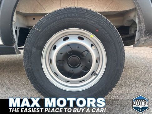 New 2026 Ford Transit 250 148 Medium Roof RWD image 13