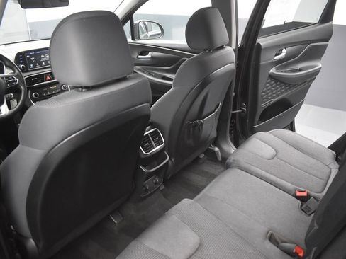 Used 2019 Hyundai Santa Fe SE image 14