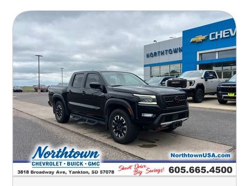 Used 2022 Nissan Frontier PRO-4X w/ Technology Package AWD/4WD image 5