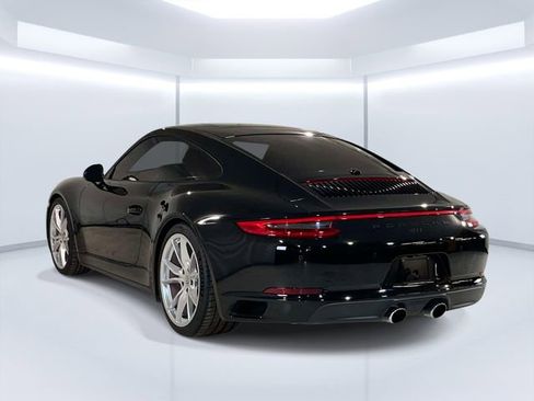 Certified 2017 Porsche 911 Carrera 4S image 7