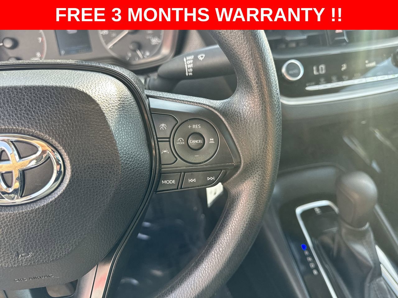 Used 2023 Toyota Corolla LE FWD image 39