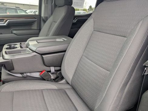 Used 2022 Chevrolet Silverado 1500 LT w/ All Star Edition Plus image 21