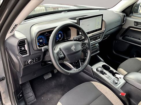 Used 2025 Ford Bronco Sport Big Bend w/ Convenience Package AWD/4WD image 20