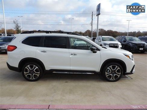 Certified 2024 Subaru Ascent Touring image 4