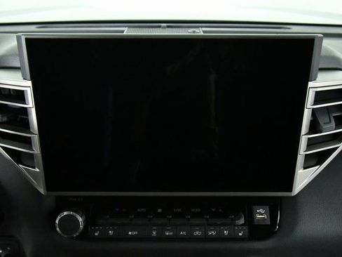 New 2026 Toyota Tundra Limited AWD/4WD image 4