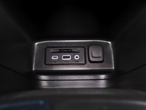 Used 2022 Chevrolet Equinox LT w/ LT True North Edition image 20