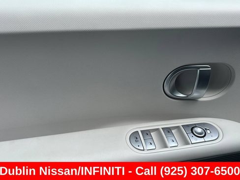 Used 2024 Hyundai Ioniq 5 SEL RWD image 12