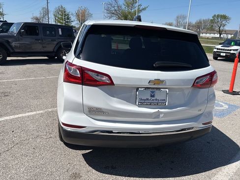 Used 2021 Chevrolet Equinox LT image 22