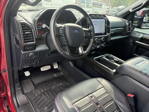 Used 2022 Ford F250 Lariat w/ Lariat Ultimate Package AWD/4WD image 10