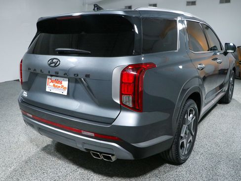 Used 2024 Hyundai Palisade SEL w/ Premium Package FWD image 7