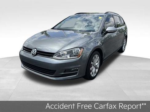 Used 2017 Volkswagen Golf SE FWD image 3