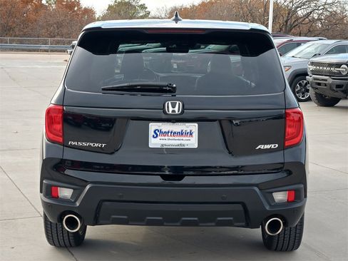 Used 2024 Honda Passport EX-L image 7