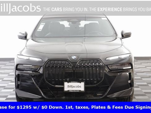 Certified 2025 BMW 760i xDrive w/ Executive Package image 25