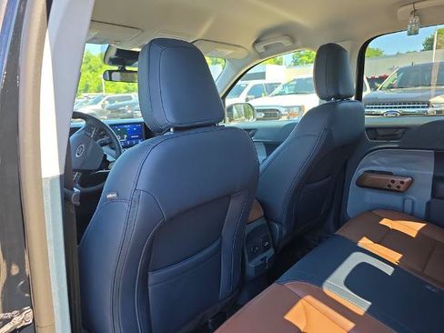 Certified 2024 Ford Maverick Lariat AWD/4WD image 18