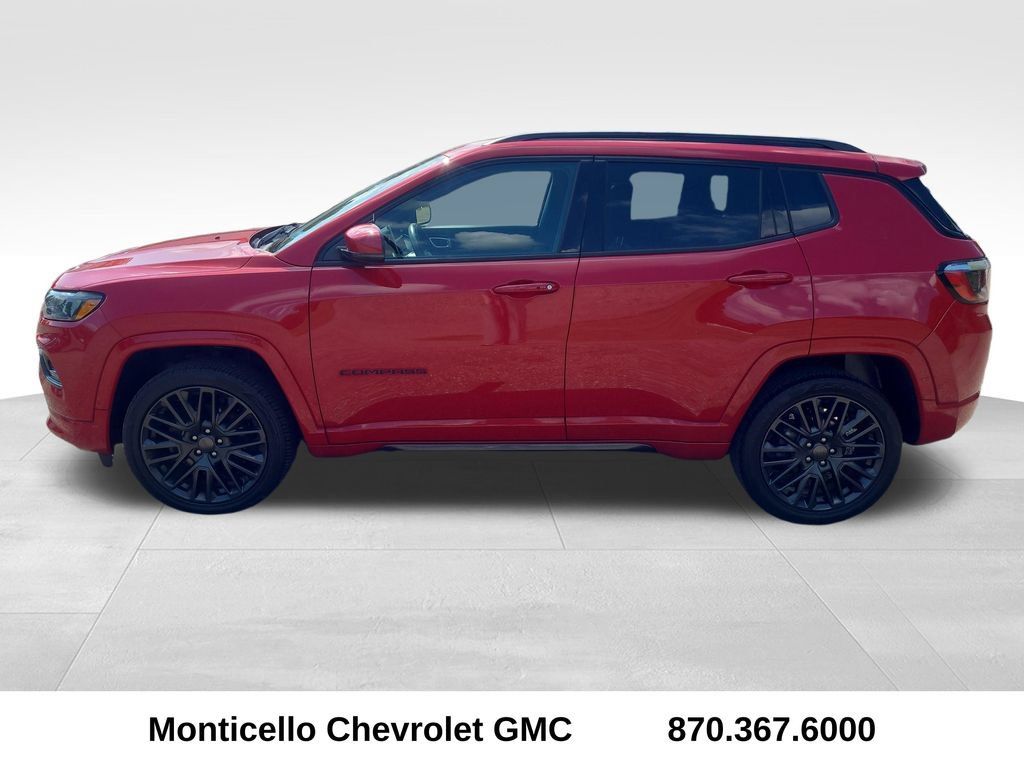 Used 2022 Jeep Compass Limited AWD/4WD image 4