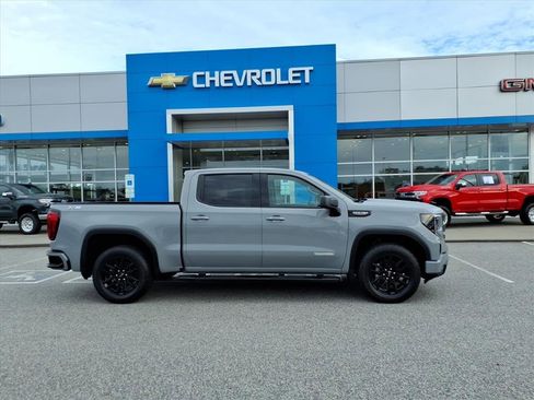 Used 2024 GMC Sierra 1500 Elevation image 2