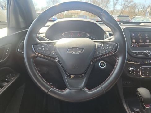 Used 2022 Chevrolet Equinox RS w/ LPO, Floor Liner Package image 14