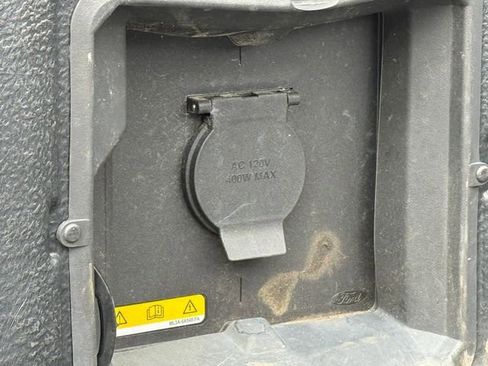 Used 2021 Ford F150 Lariat AWD/4WD image 28