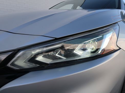 Used 2019 Nissan Altima 2.5 SR image 37