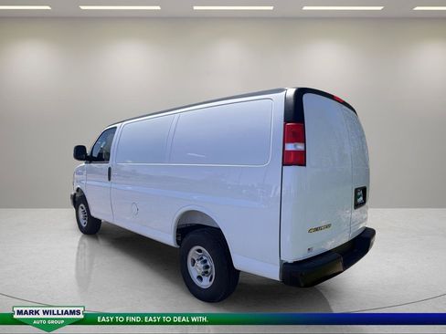 New 2026 Chevrolet Express 2500 w/ Driver Convenience Package RWD image 5
