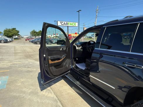 Used 2019 GMC Yukon Denali AWD/4WD image 18