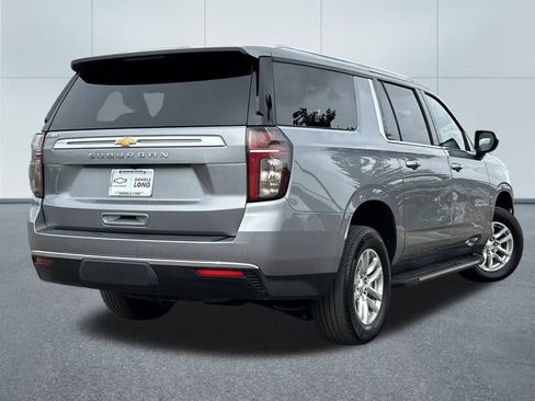 Used 2024 Chevrolet Suburban LS image 2