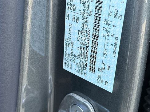 New 2024 Ford Escape ST-Line image 28