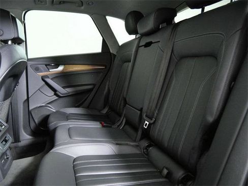 Used 2022 Audi Q5 2.0T Premium Plus image 15