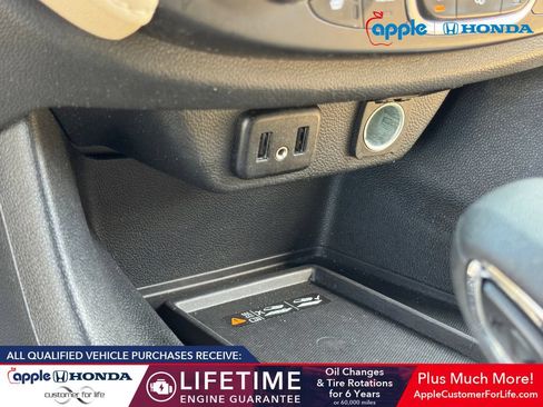 Used 2023 Chevrolet Traverse LT w/ LPO, Cargo Package AWD/4WD image 31
