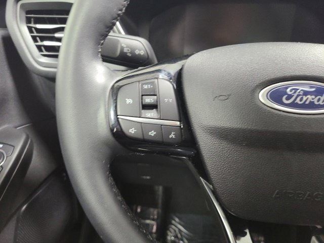 Used 2023 Ford Escape Active AWD/4WD image 24
