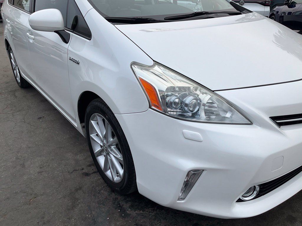 Used 2012 Toyota Prius V Five FWD image 72