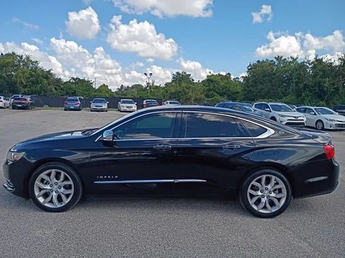 Used 2019 Chevrolet Impala Premier FWD image 2