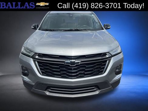 Certified 2023 Chevrolet Traverse LT w/ LT Premium Package AWD/4WD image 8