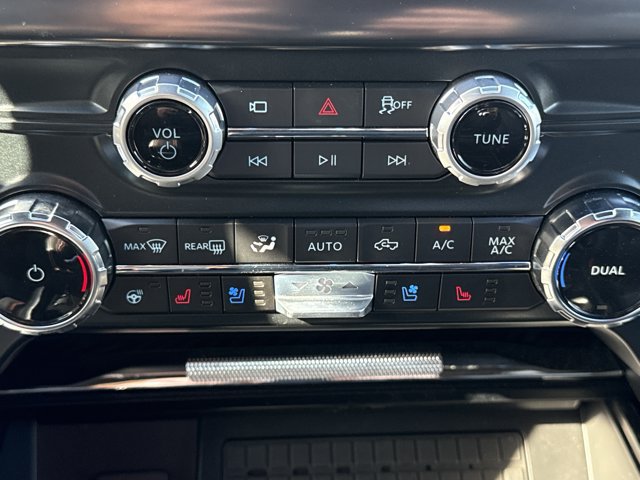 Used 2025 Ford F150 Raptor AWD/4WD image 19