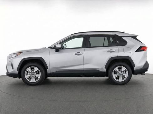 Used 2023 Toyota RAV4 XLE w/ Convenience Package AWD/4WD image 6