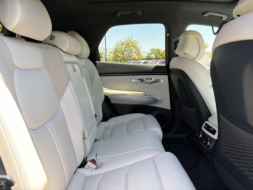 Certified 2023 Genesis Electrified GV70 AWD/4WD image 20