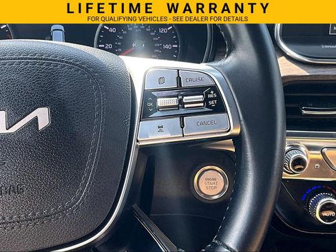 Used 2022 Kia Telluride SX w/ Towing Package FWD image 25