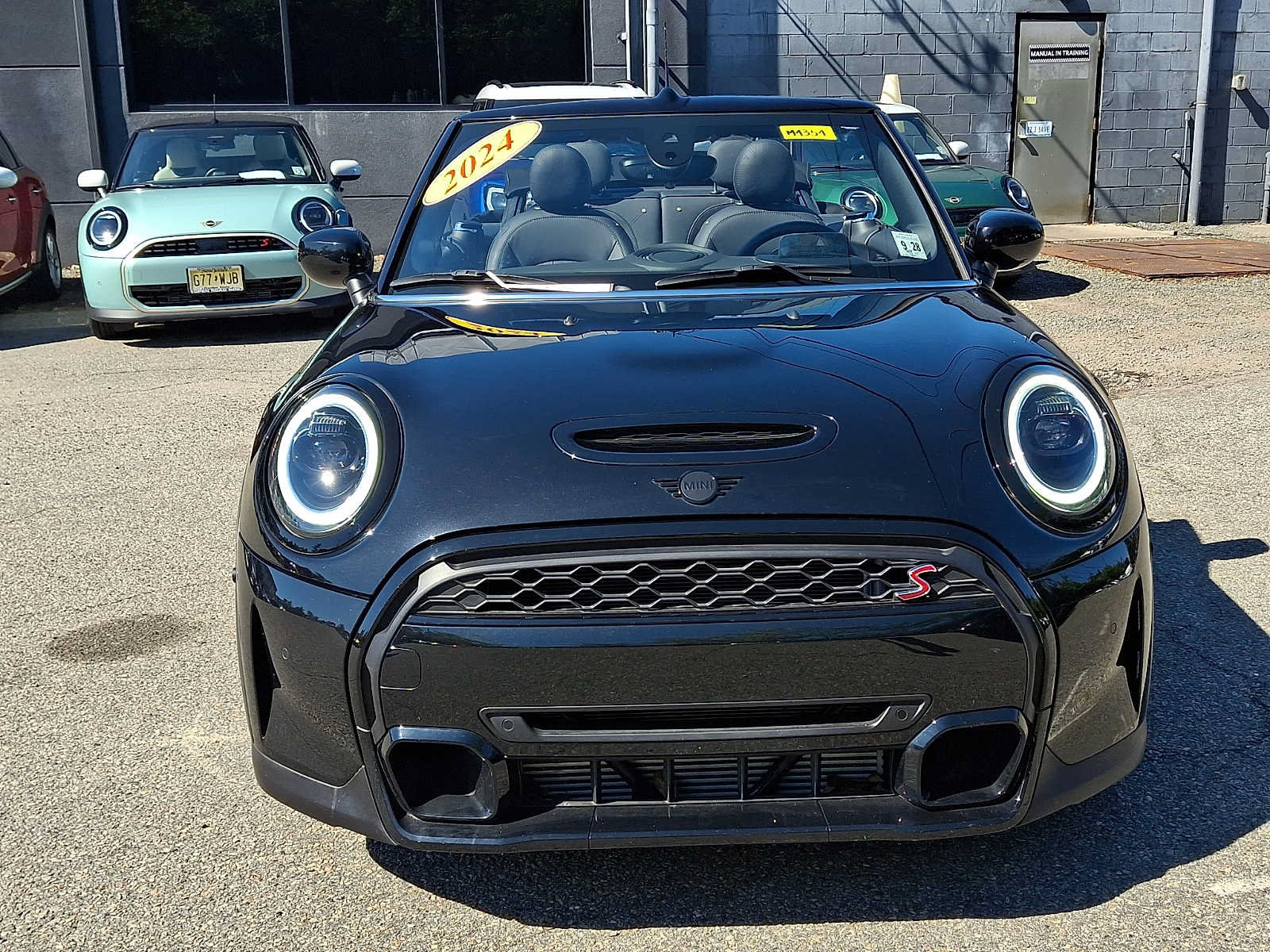 Used 2024 MINI Cooper S FWD image 2