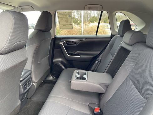 Used 2025 Toyota RAV4 LE image 16